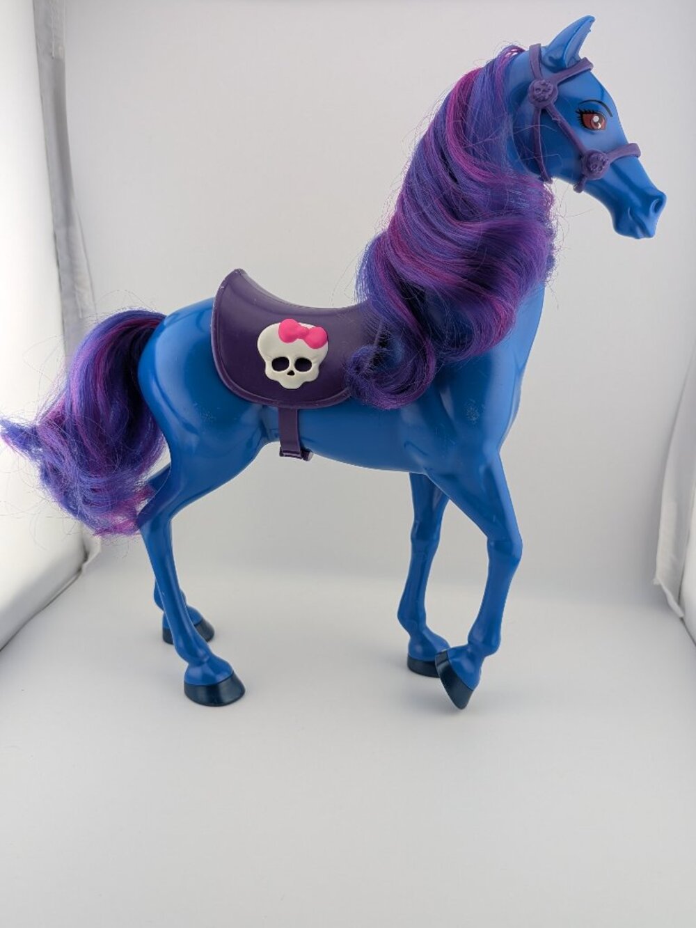 Monster High Nightmare Horse Blue Purple Mane Skull Saddle G1